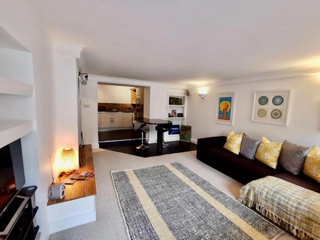 Sandsifter At 4 Trencrom Court, Carbis Bay,st Ives, Cornwall * Carbis Bay