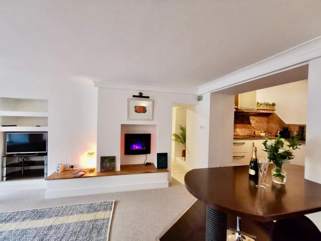 Apartment Sandsifter At 4 Trencrom Court, Carbis Bay,st Ives, Cornwall *